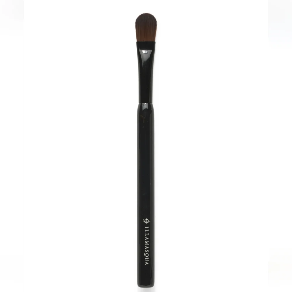 🌺Illamasqua Eyeshadow Brush Makeup Brush